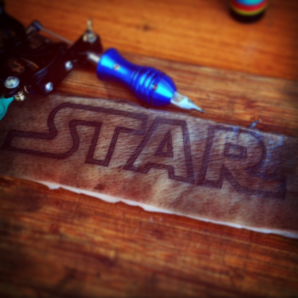 leftscream's tweet image. Today lettering training! #tattoogun #killerink #porkskin #tattoo #ink #lettering #maythefourthbewithyou #starwars