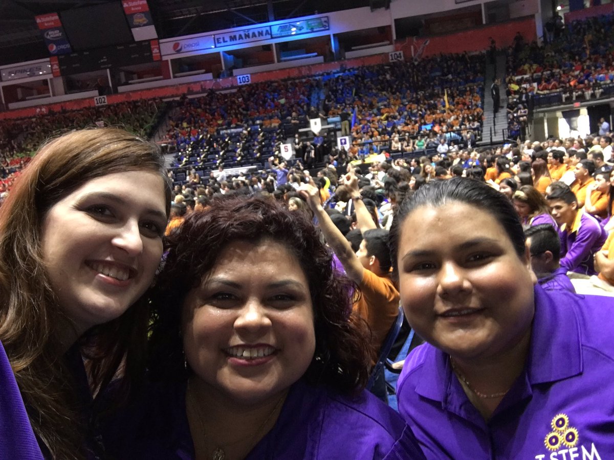 castleappletree's tweet photo. #CollegeSigningDay2016! Proud to be a part of @IDEAschools! This team is ready for #Classof17. Your CSD is coming! https://t.co/1yiKMYjw4e