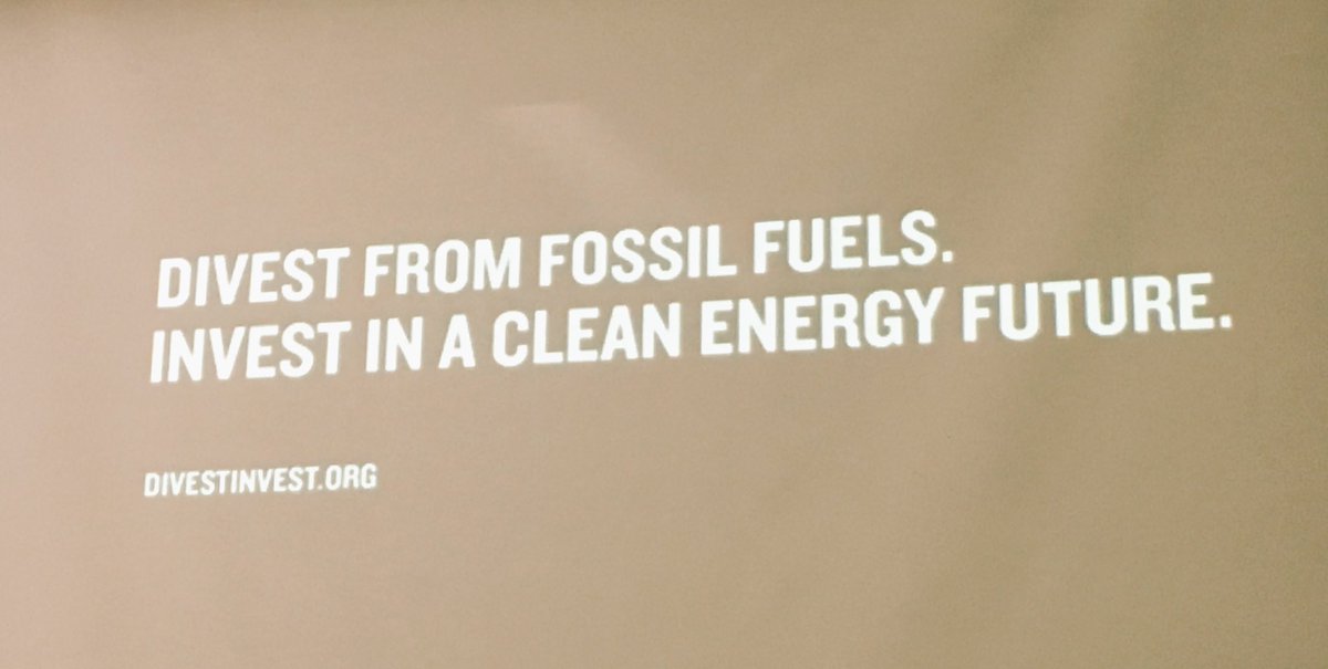 julisarriola's tweet photo. @divestinvestorg #ICSW2016 #WorldAssembly2016 https://t.co/6IkRKxyUvg