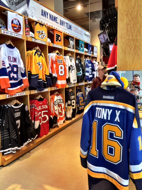 NHLstoreNYC's tweet photo. @NHLstoreNYC made hockey's new fan @soIoucity a personalized jersey! Also a warm hat for the 'room full of ice' https://t.co/fS1T9TuAV5