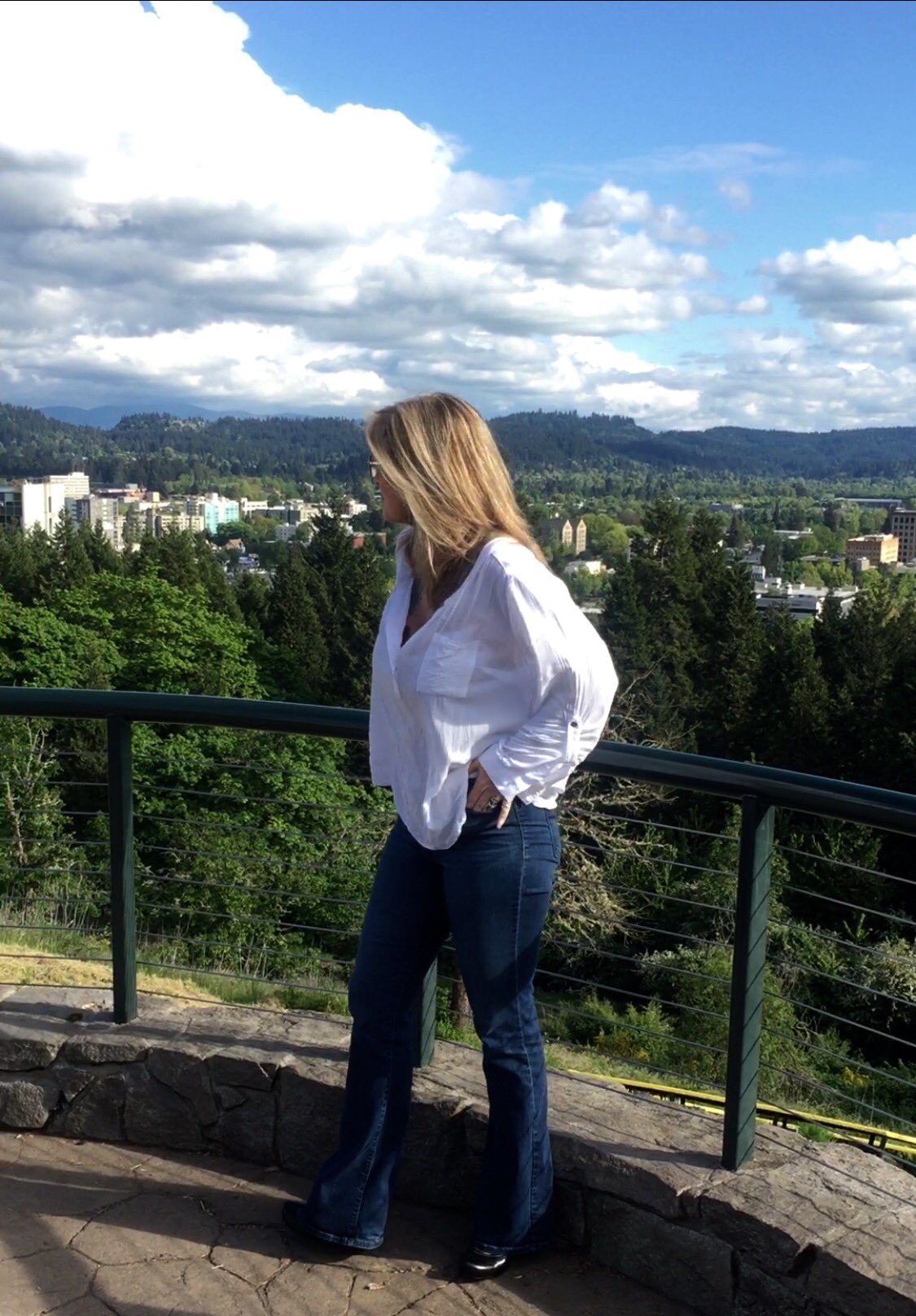 TW Pornstars - Janine Lindemulder. Twitter. Oregon love. ️. 8:14 PM - 28 Apr 2016