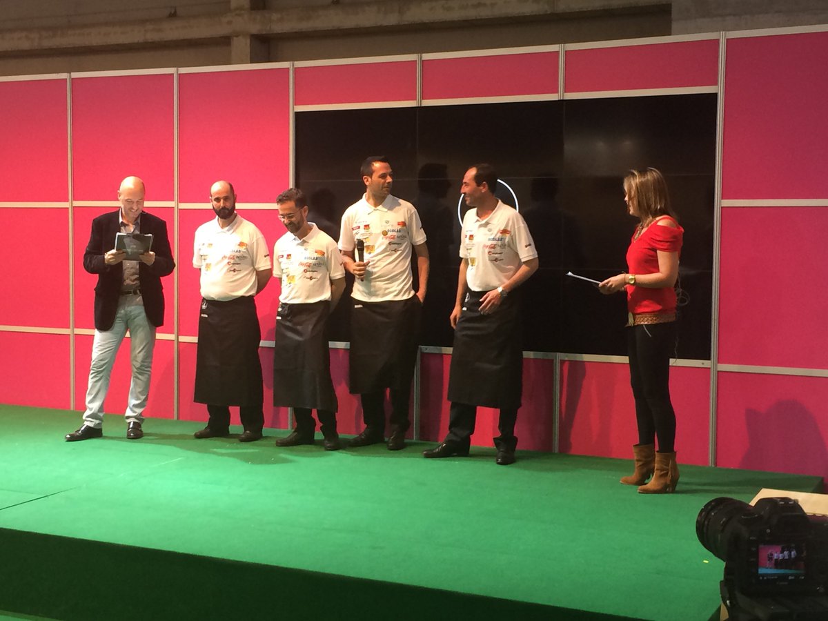 ConcursCamarero's tweet photo. Ahora estamos todos!!!
#FinalCCmA #Alimentaria2016 https://t.co/1i8Y1OQFD0