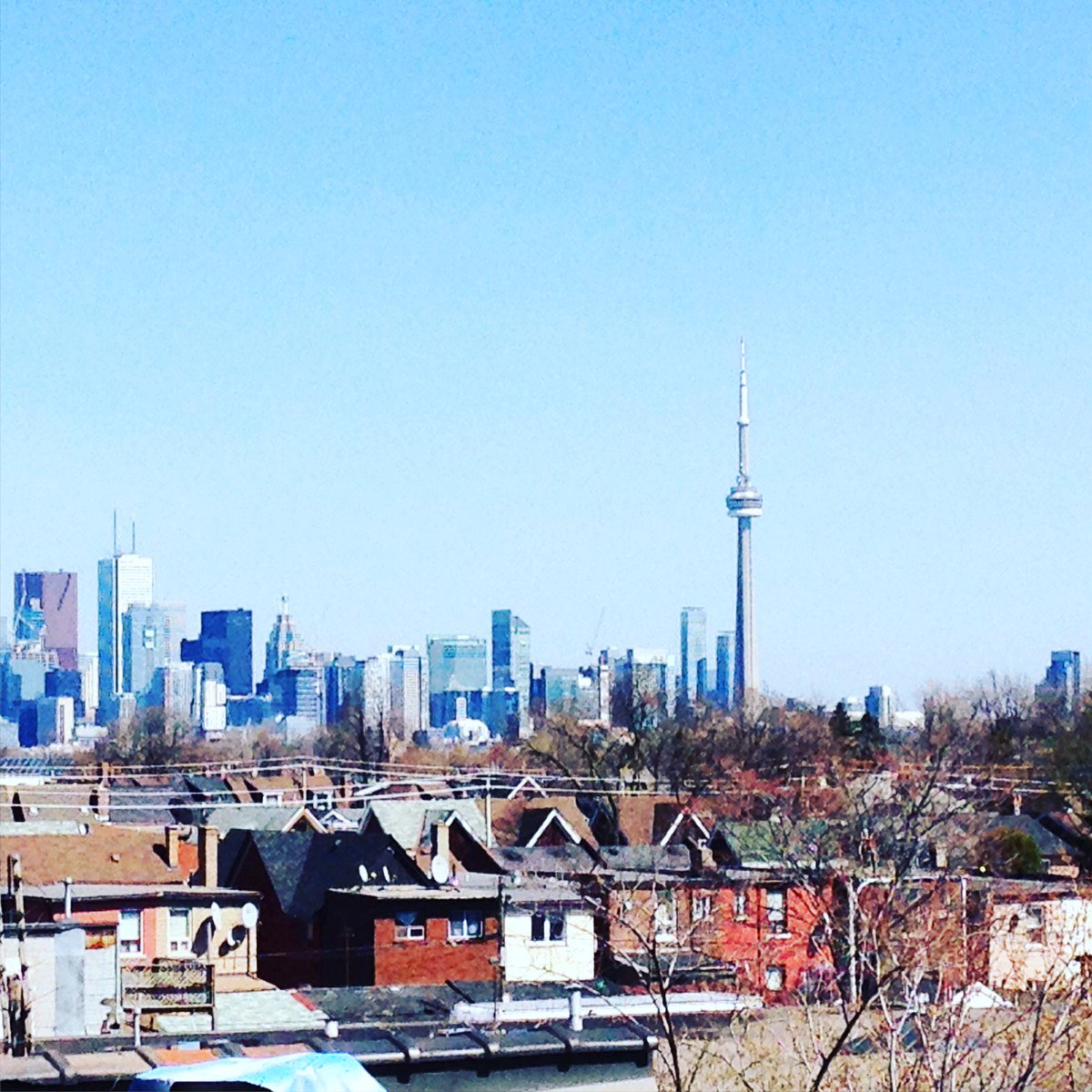 spyderstyle's tweet photo. Our beautiful morning view of Toronto from the Office rooftop! 
#Toronto #Spyderstyle #yyz #TO #thesix https://t.co/guWQXFpxB8