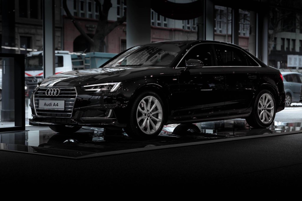 PosBadAudi's tweet photo. ⚫️ The all New Audi A4 Sedan with a V6 3.0l TDI 272Hp and Quattro System ⚫️ https://t.co/zfDz91hbWE