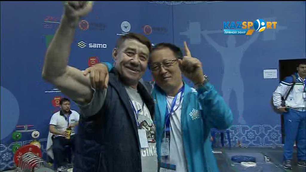 qazsporttv's tweet photo. ҚҰТТЫ БОЛСЫН!!! #ДенисУланов (85 келі) ауыр атлетикадан Азия чемпионы атанды!!! 
ВИДЕО: https://t.co/0mODLg5hZN https://t.co/XUAjkmJpHu