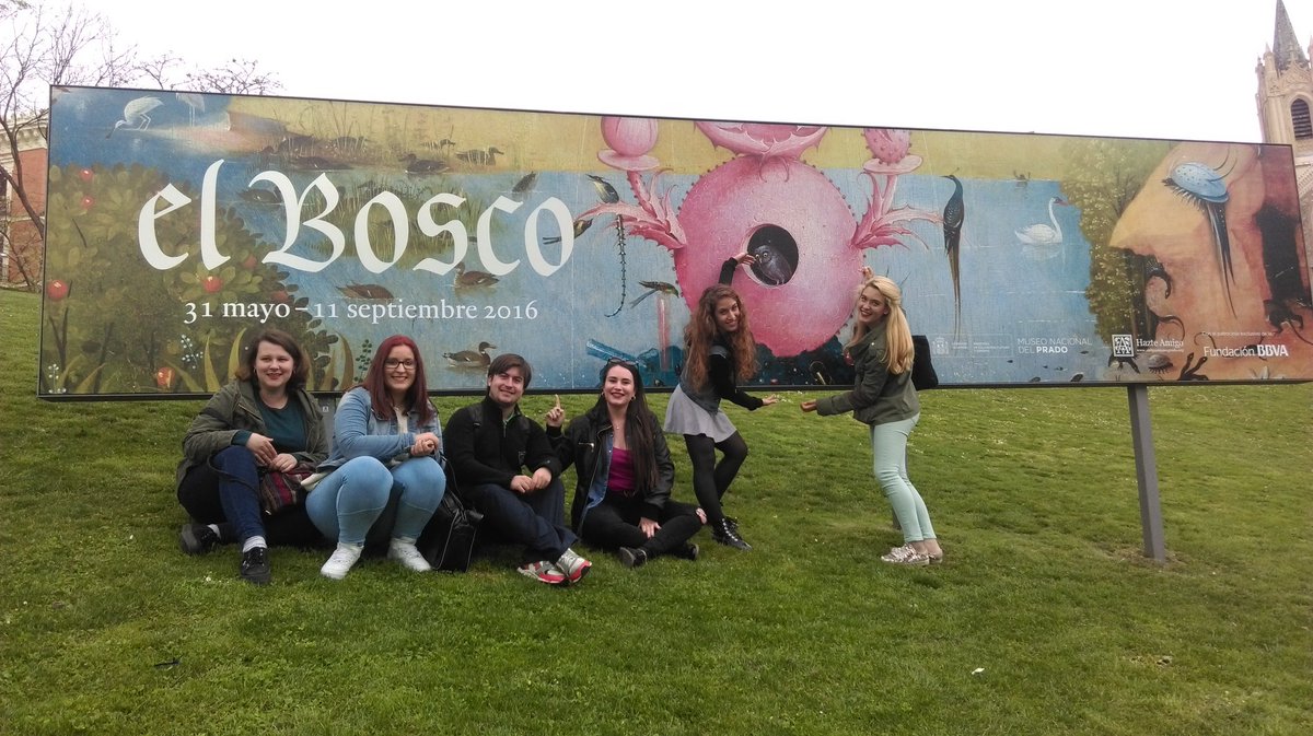 yaiizita_18's tweet photo. @Benito_Navarret próxima visita... El Bosco!! @Maria2del9 @juliaG_juls #FatimaHerreros https://t.co/P40BptibJ2