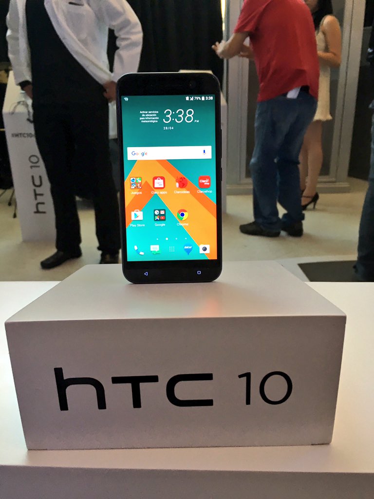CharlyPi's tweet photo. Véanlo por todos lados, a mi parecer uno de los Android más bonitos actualmente. #HTC10EnMx https://t.co/WHjWeHkdUv