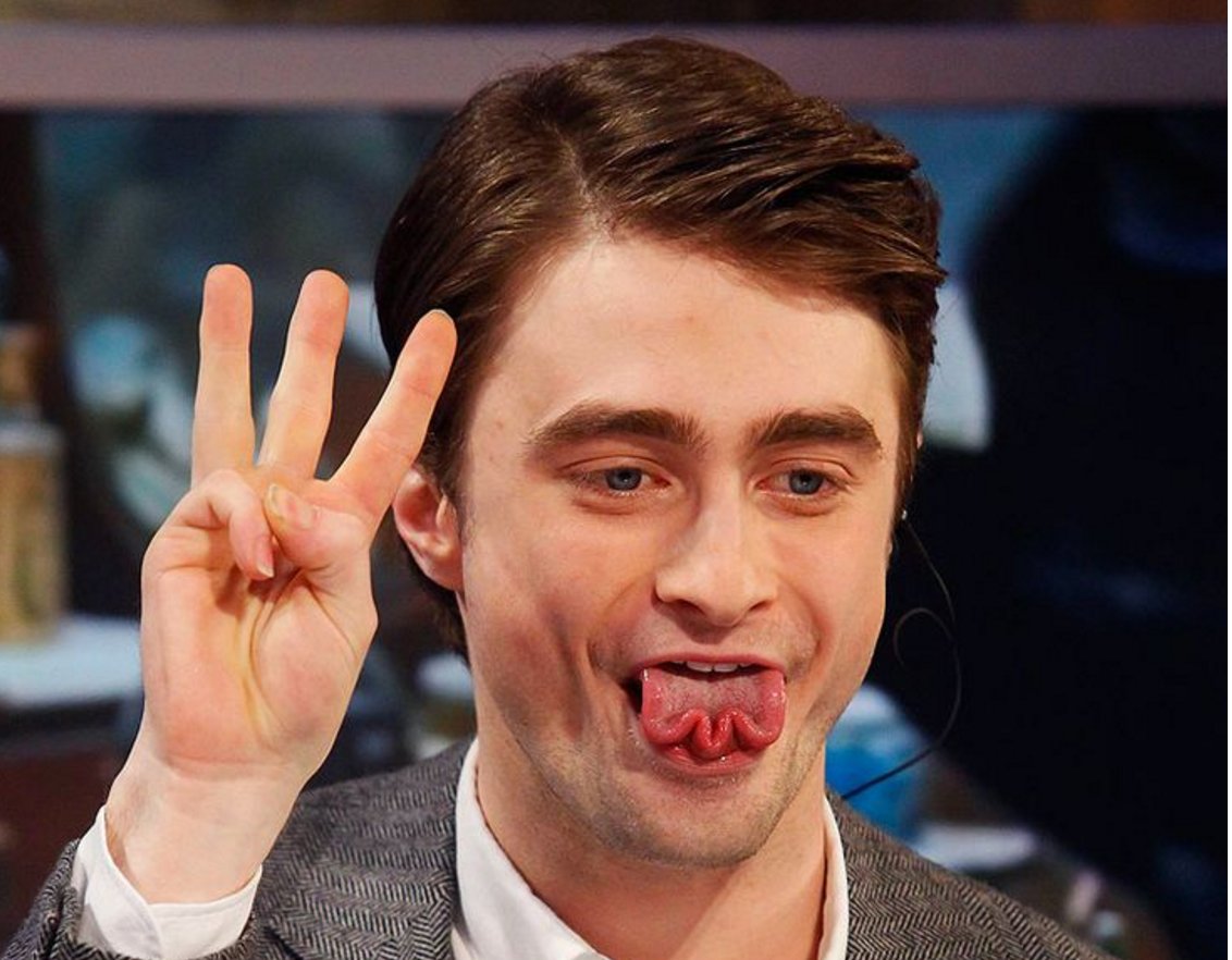 RealTacked's tweet photo. Share this wonderful video if you're a Daniel Radcliffe fan!
https://t.co/andRXqH4Ih https://t.co/CUhuTtR6Tp