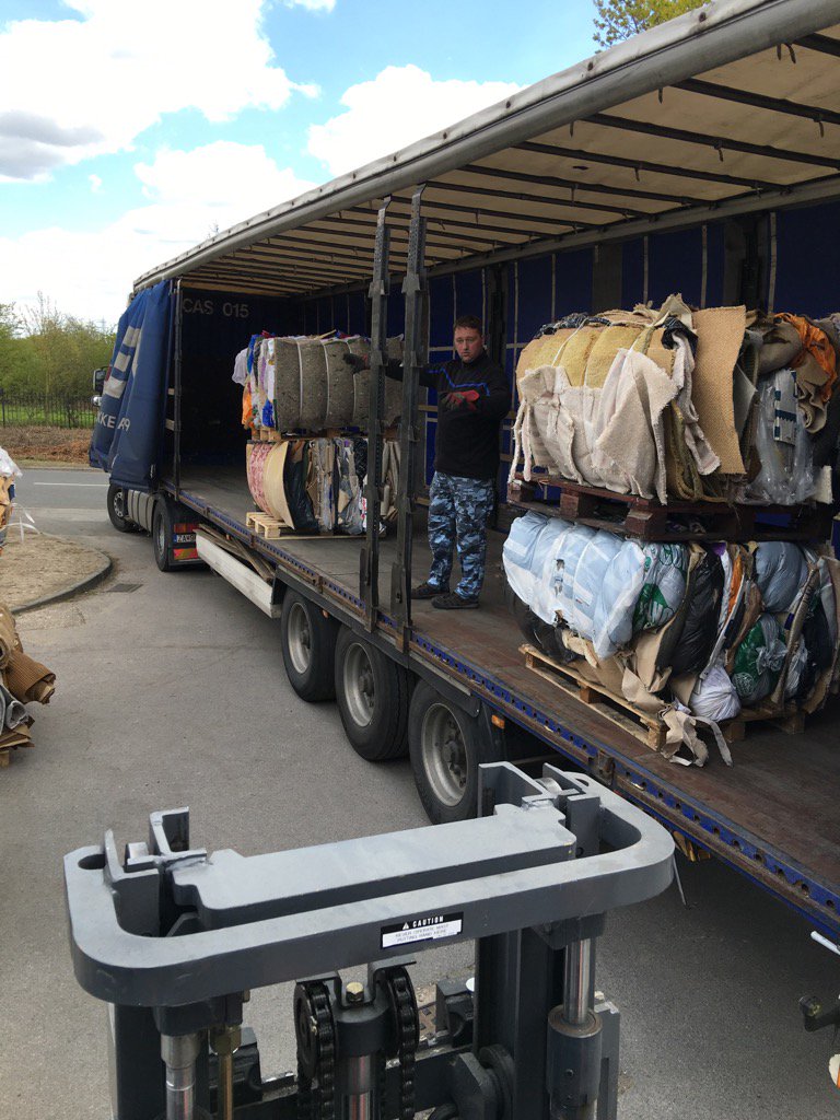HarleyCarpets's tweet photo. #recycle #ecofriendly harley carpets say no to landfill 👍🏻 https://t.co/B6mCNQCy5S