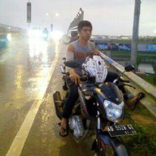 IndraMardika's tweet photo. @urbancikarang pantaunny min motor tmn ane raib td sore kena hipnotis tanah baru jbbk 1 https://t.co/6DPeHP42Ep