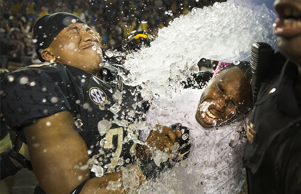 CommodoreNation's tweet image. Behind the Camera with Joe Howell and John Russell. Two discuss some of their fav shots - bit.ly/1TgoCwX