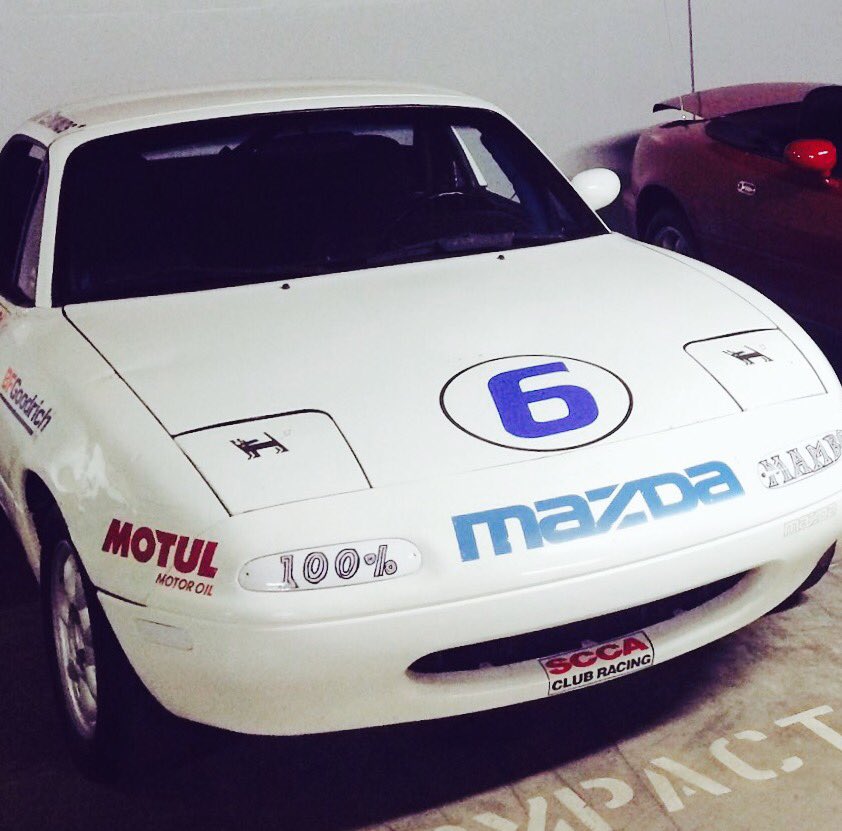 mazdaukpr's tweet photo. This weekend is the first race for the new Mk4 @GlobalMX5Cup but here's a #tbt to one of the earliest racing MX-5s https://t.co/3af7nDrk5Z