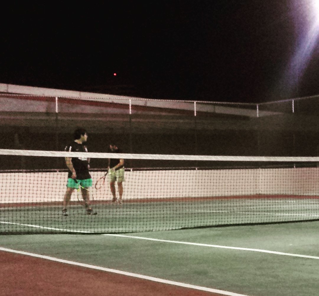 rootstack's tweet photo. A good way to combine work and sports between coworkers #rootsports #rootstack #tennis https://t.co/hZ1Vr4NfCP