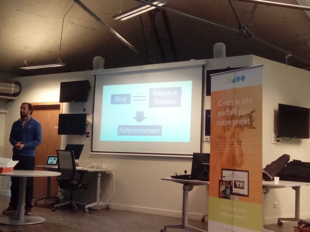 Le cercle vertueux de la communication par <a href="/neocamino/">neocamino</a> ! Avec <a href="/jimdo/">Jimdo</a>, <a href="/iramedias/">IRAM LearningLab de Télécom Saint-Etienne (UJM)</a>, <a href="/MarionGiroudon/">Marion Giroudon</a> <a href="/Univ_St_Etienne/">Université Jean Monnet Saint-Étienne</a>