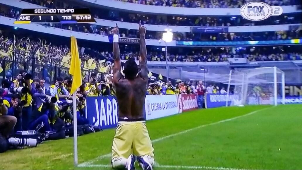 alfredosc_9's tweet image. #Alegria #Osadia #EstamosDeVolta #ElMejorJugador #PaUstedNoEs #Negrito #SiNoLeGustaNoImporta 👱🏾🇪🇨 ¡Te amo @Mikyjr1!