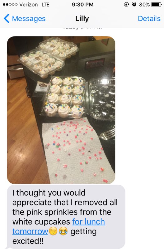 andiemac13's tweet image. it's pink and white week #wemeanbusiness