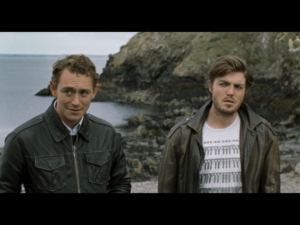 Sharonmuskebear's tweet photo. ThirdStarThursday #thisisthirdstar #TomBurke #RandomScenes 💜💜💜 https://t.co/kxjXST86ET
