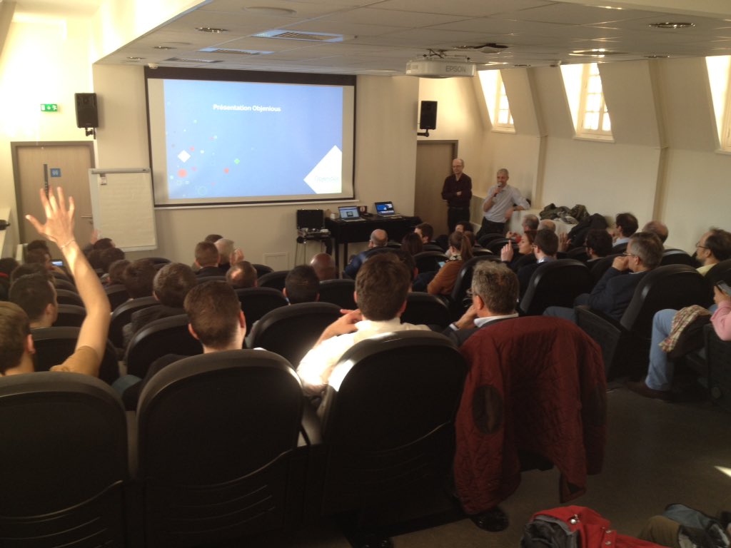 cornuaumaxime's tweet photo. 60 personnes ce soir au @TechInChartres spécial IOT avec @objenious #basdebit #LoRa #FT28 https://t.co/d08vDx5uwN