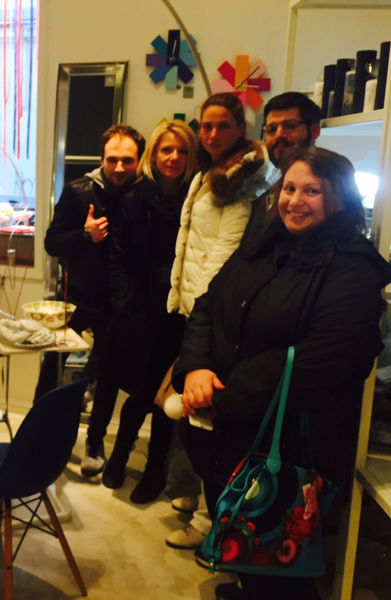lucztoffo's tweet photo. Prima #tappa #aperivotime #cumini #csgalfeff #FEFF @c_venturini @fareastfilm https://t.co/4d4LgBheEx