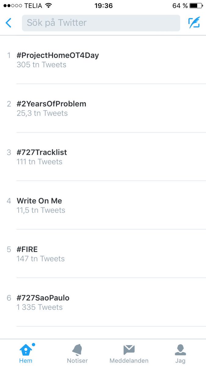 OsnapitzEllen's tweet image. My little Arianator heart💜 #2YearsOfProblem