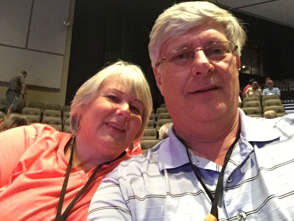 CaptDan4949's tweet photo. Kim and I are at Thrive 2016
#Thrive2016 https://t.co/LodJSBfvHv