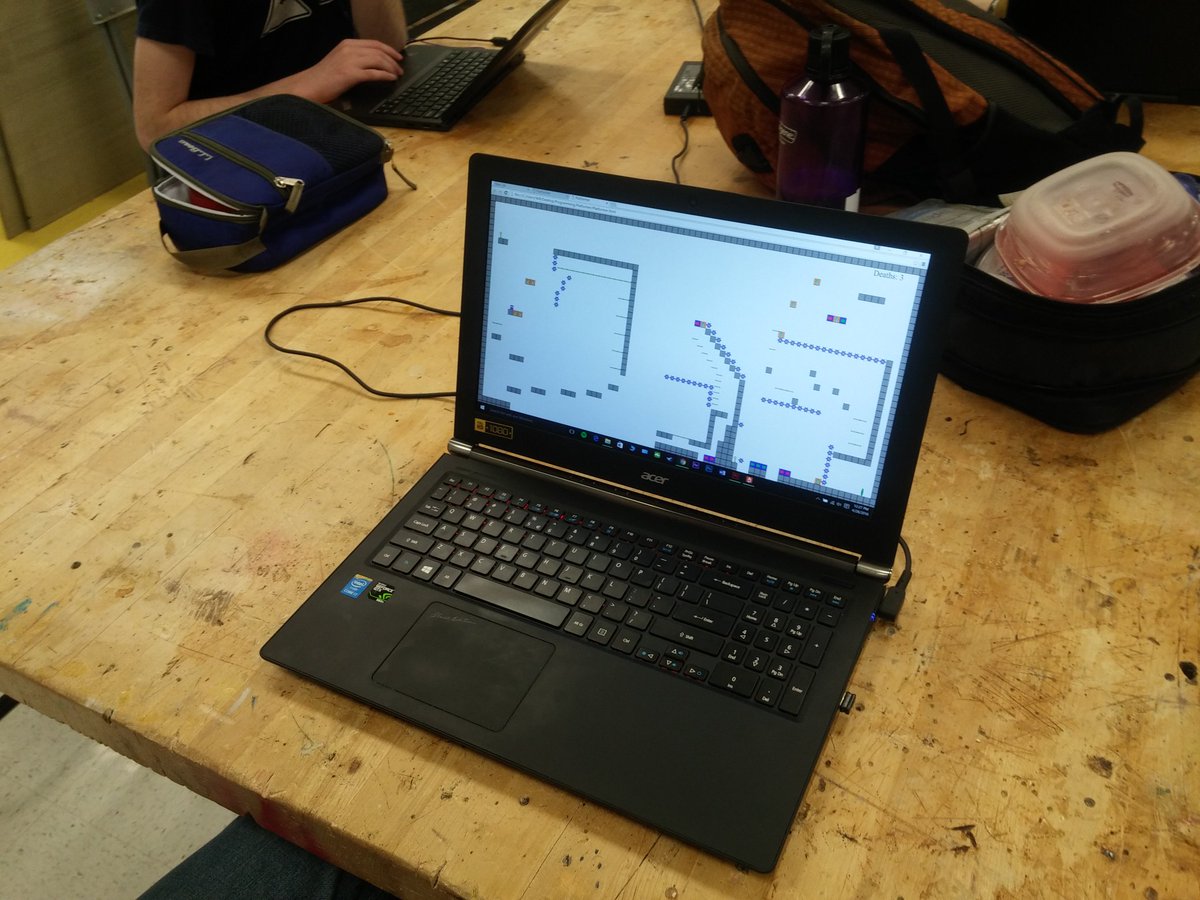 ebredder's tweet image. Completely unique level designs in #compsci very cool. #actionscript3 @MonticelloHigh #acps