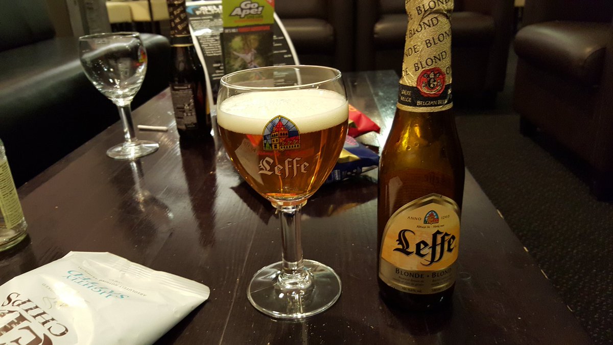 chris_croly's tweet photo. Sometimes work is very civilised...with @SymboticaAndrew https://t.co/2A0dhitSR9
