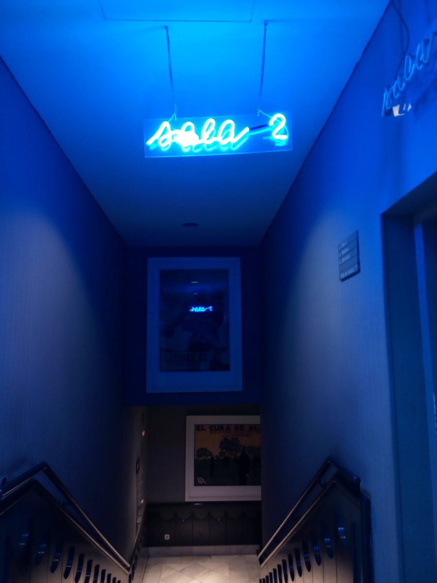 androiden2052's tweet photo. Un sueño cumplido: Sueñan los Androides en la Filmoteca. Gracias a los que habéis venido y a #20aniversarioECAM https://t.co/AggJC5O2gj