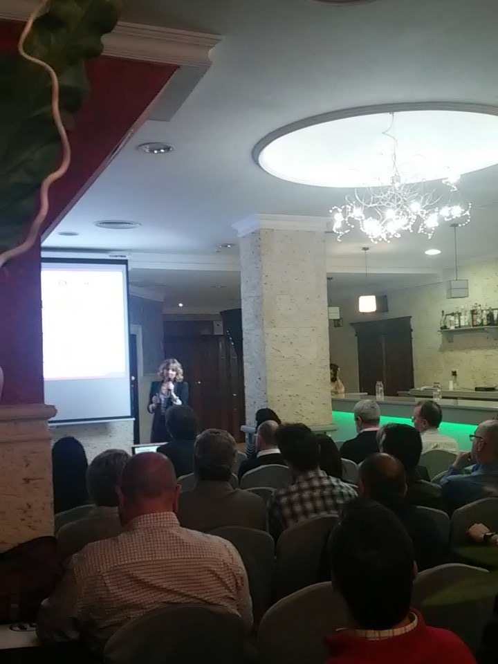 geofunding_es's tweet photo. Esta tarde, no podíamos faltar a #ExPorTi el primer #networking para los exportadores de Albacete. ¡Genial! https://t.co/wcDoJyap3Y