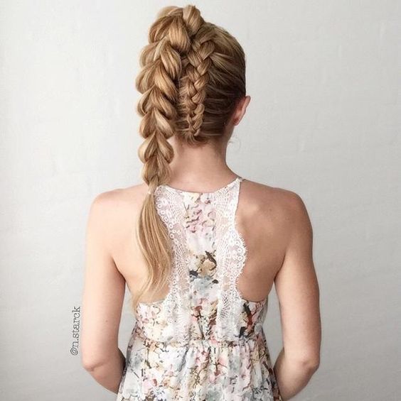 Youcamapps On Twitter Look We Love Upside Down Braided Ponytail