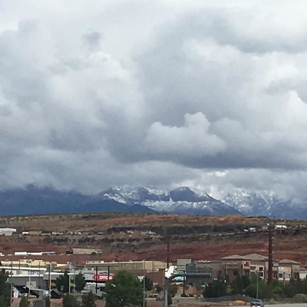 FootSolutionsUT's tweet photo. Pine valley covered in snow again #southernutah #stgeorgeutah #utahsdixie by brogan_dominguez https://t.co/QOYBWlXWz3