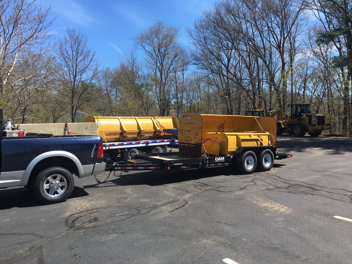 RJPelchat's tweet photo. You know winter is over when we pack up the snow equipment and #demobilize. Let the #spring projects begin! https://t.co/wBt95VX7QQ