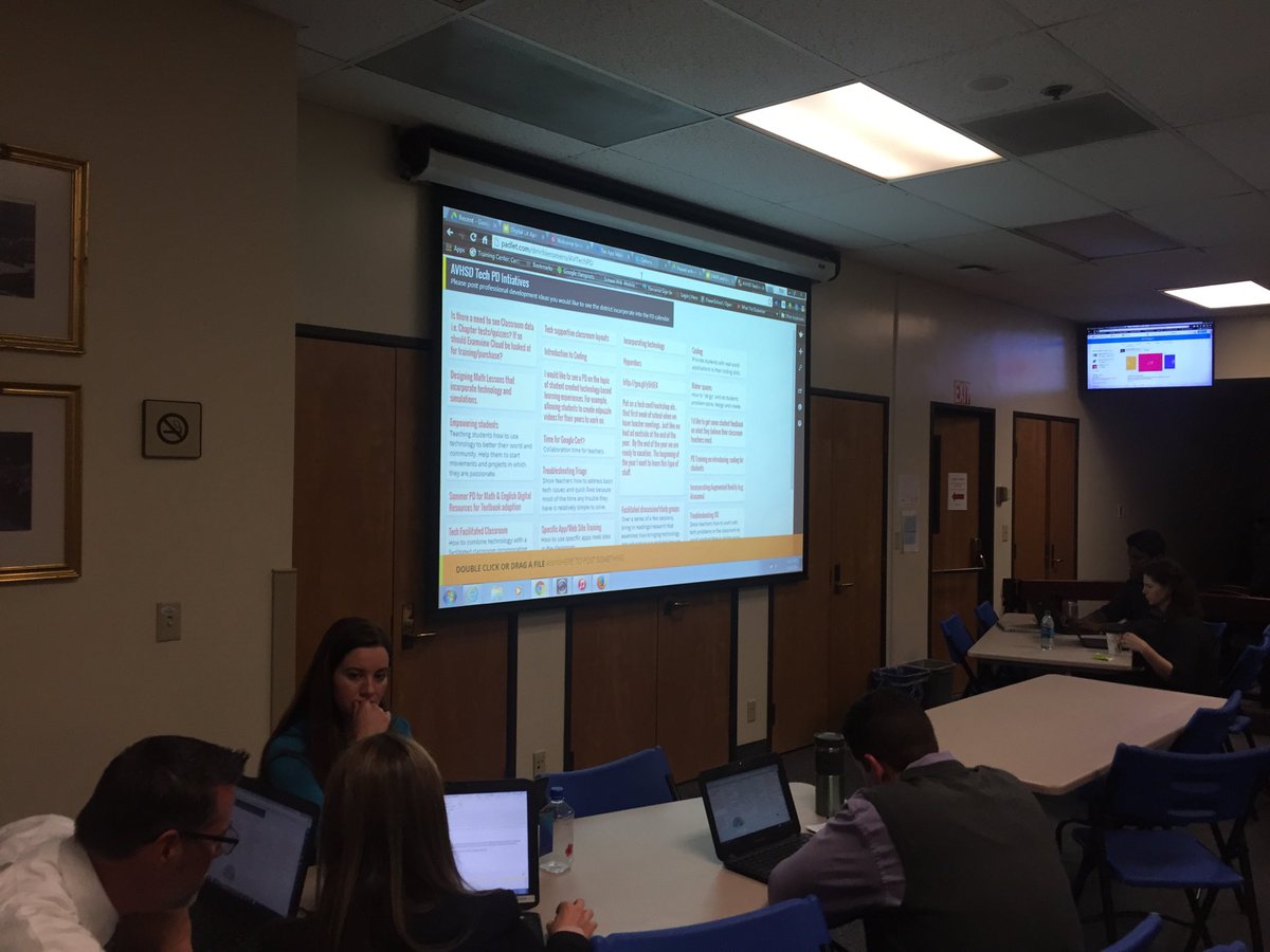 avdiglit's tweet photo. PD Suggestions on Padlet #avhsd #Richie_romero #AVDigLit https://t.co/4znwMNScHN