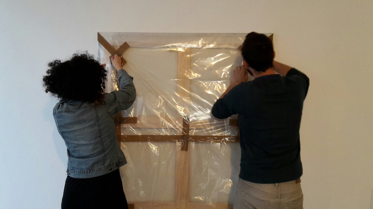 art_cade's tweet image. [J-7] Que se cache-t-il derrière? Réponse le 5 mai #printempsdelartcontemporain #jourdefermeture @FranceCoree