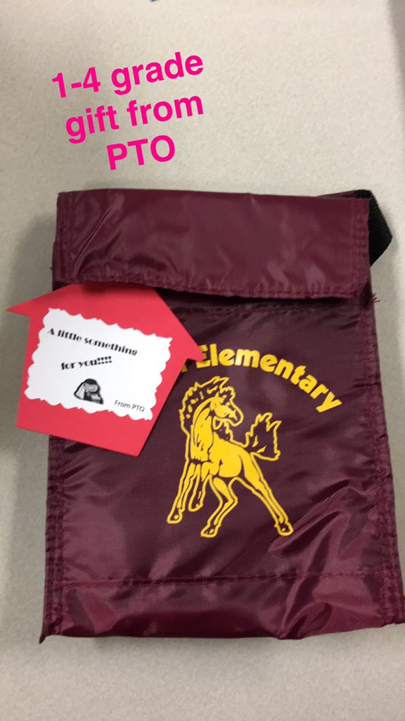 carroll_pto's tweet photo. Thank you for supporting PTO. Gifts for the students  @CarrollColts @ColtsCounselor @PrincipalBlake https://t.co/9QTmRircah