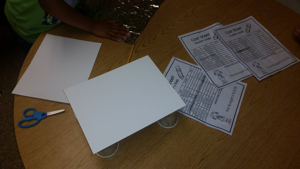 erdelyr's tweet photo. 5th grade engaged in a Mystery Build STEM project.  Super creative kids on a budget #aacps awesome #CrftMeadowsAACPS https://t.co/xs1Dyi3bBN