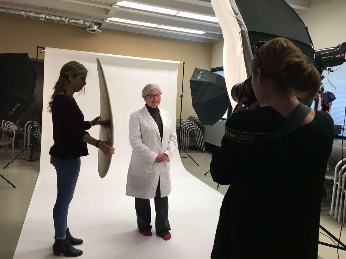 JenZomederis's tweet image. Empowering photo shoot @EdenHennessey! #WomenInSTEM @dawnbazely @MarisaSterling @TheMathGuru #DistractinglyHonest