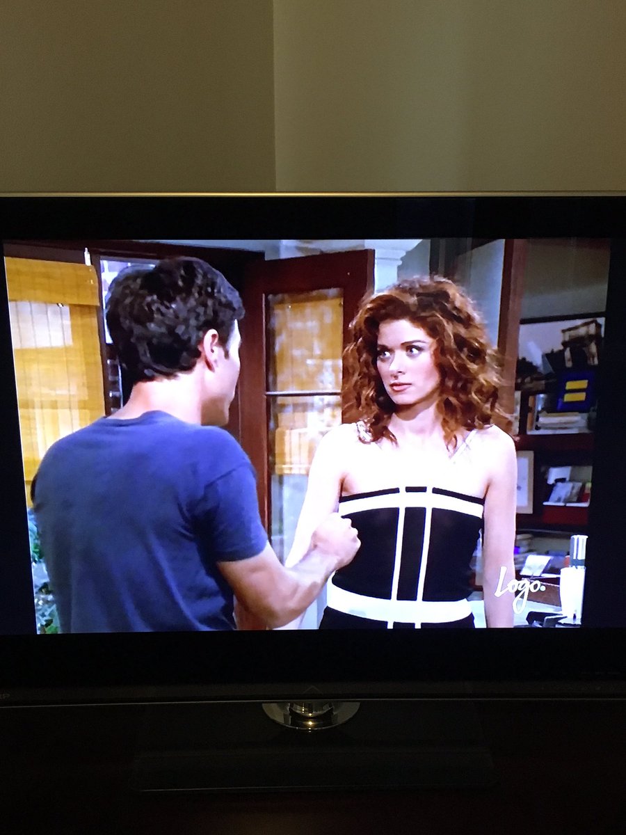 sarahjbarkow's tweet photo. @DebraMessing I love @NBCLaura but I will always have a special place in my ❤️ for #willandgrace #alwaysfunnynsweet https://t.co/QnrDxQ3ytO