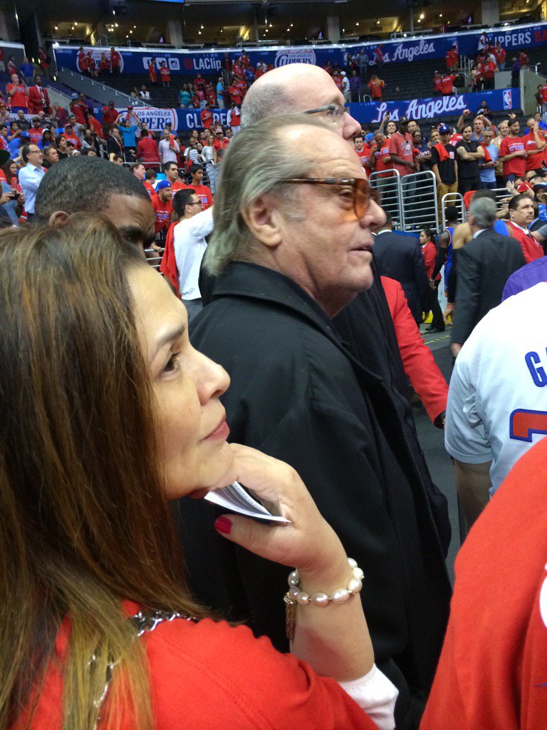 with jack nicholson at a clipper game lol