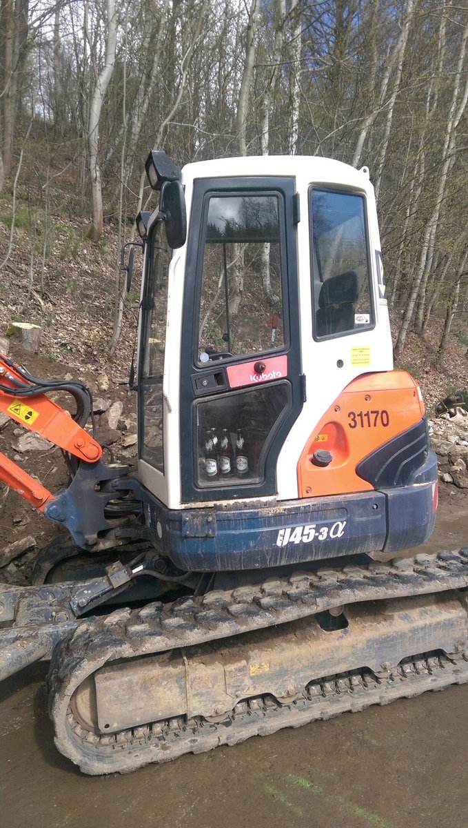 Für euch im Erzgebirge fotografiert. Arbeitsgerät mit Getränkestation. 😃