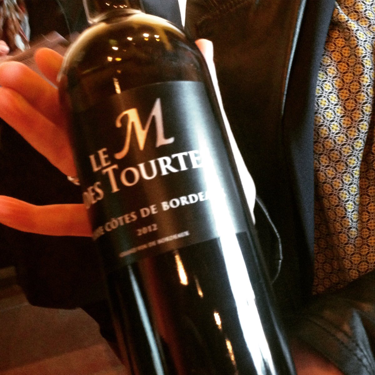 Première dégustation avec le M des Tourtes : grosse dominante de violette et cerise #raguenot