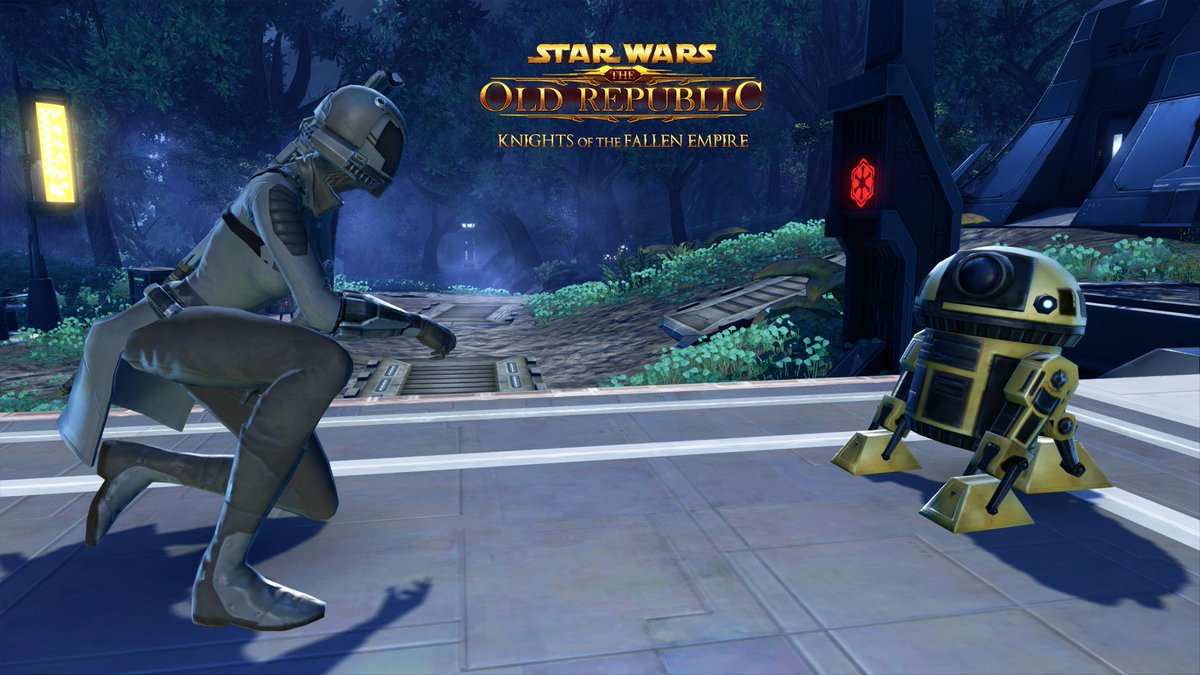SWTOR's tweet image. In honor of #StarWars Day, login by May 4 to receive your Zakuulan Astromech Droid! Info: bit.ly/1rCHMXV