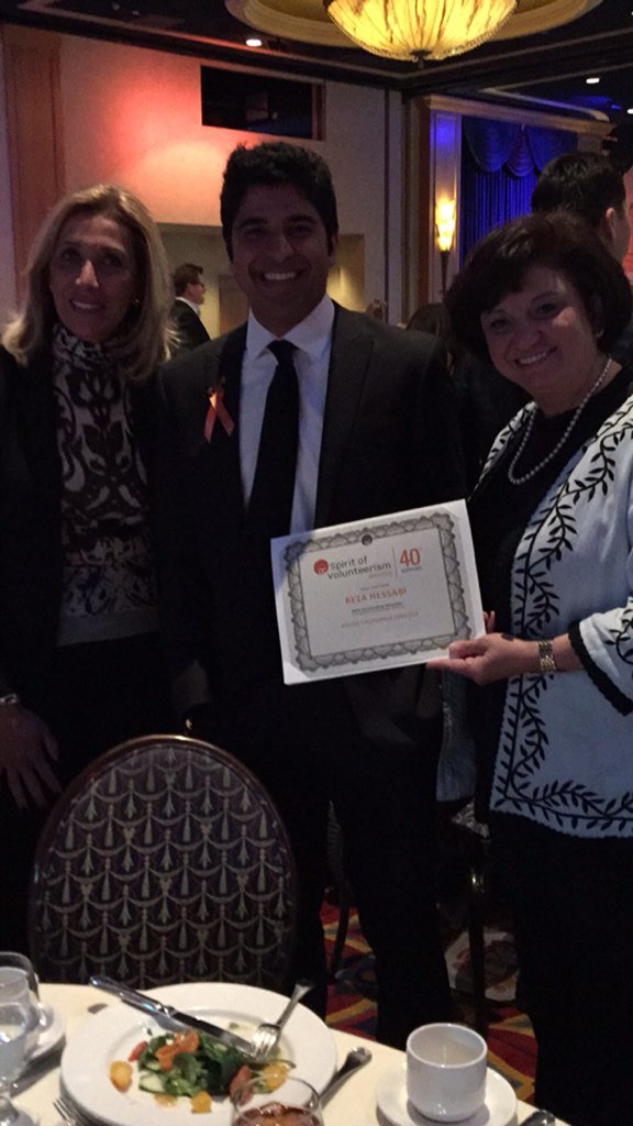 AccessCal's tweet photo. @AccessCal honors @themagnabeast with his volunteerism award @OneOC #SOV2016 https://t.co/xyh3fDqdmI