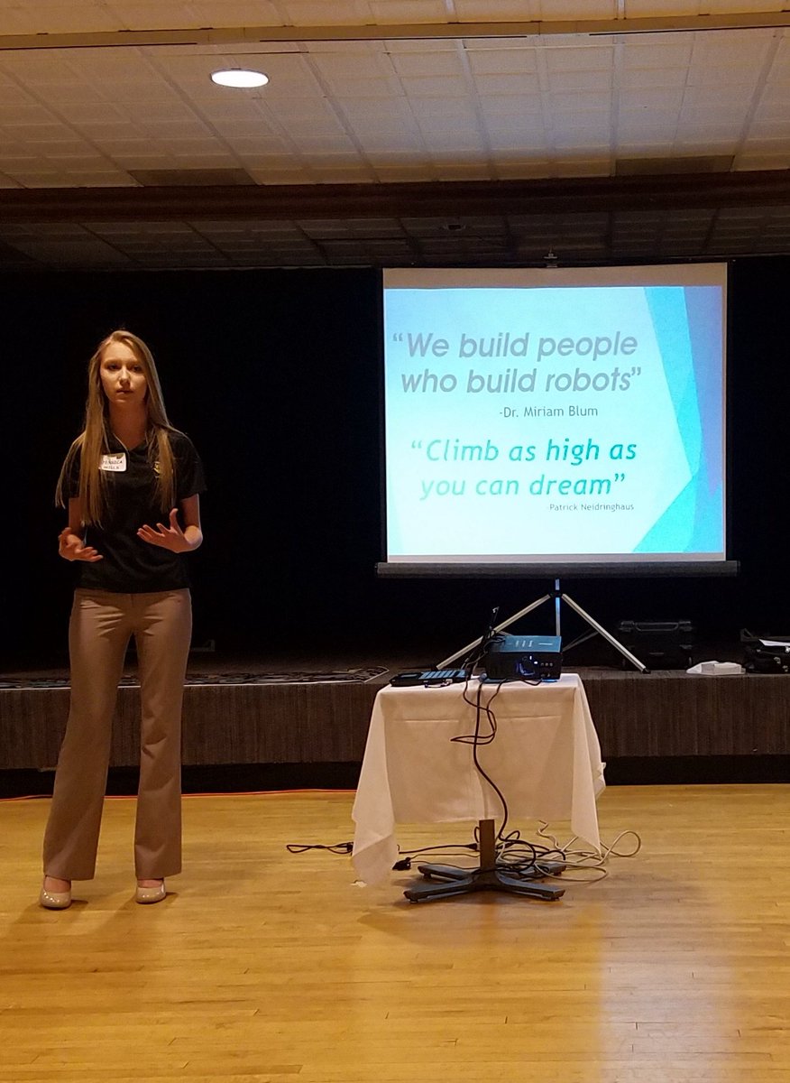dr_RAD_27's tweet image. #STEM  #FIRSTrobots we build people who build robots