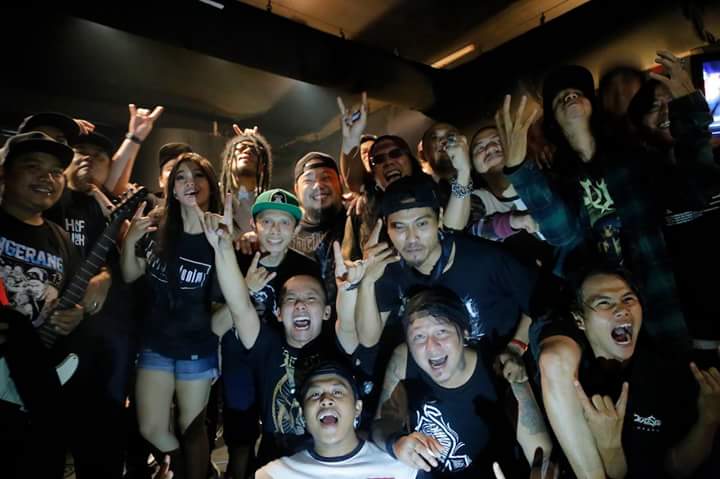 AFTERCOMA tweet media