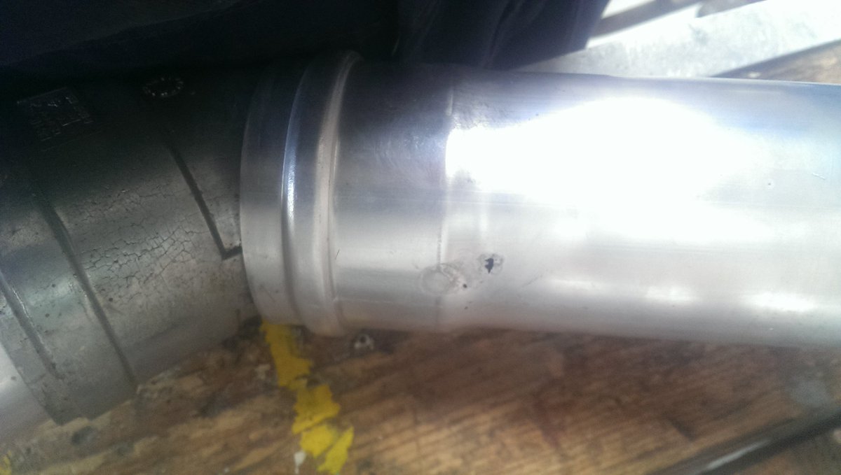 Vaillant overleden na 6 jaar door niet vervangen van rookgasafvoer. Nu maar Atag E325*EC geïnstalleerd