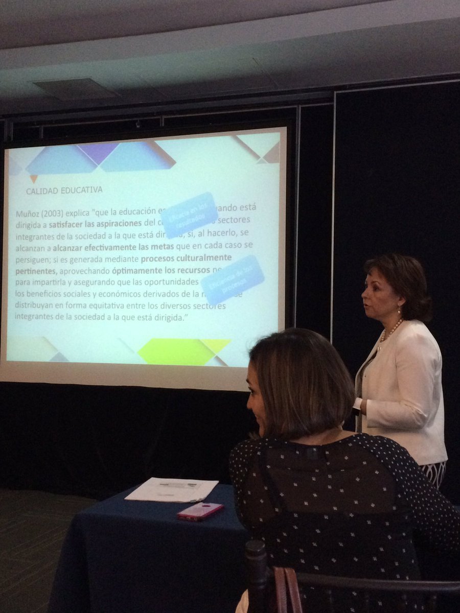 BecerraNayeli's tweet photo. Apostando por la calidad educativa, eficacia=cumplir requisitos con Nancy Noyola en Mty #DDC1 con @ColmenaresGdl https://t.co/ciuAFUbimF
