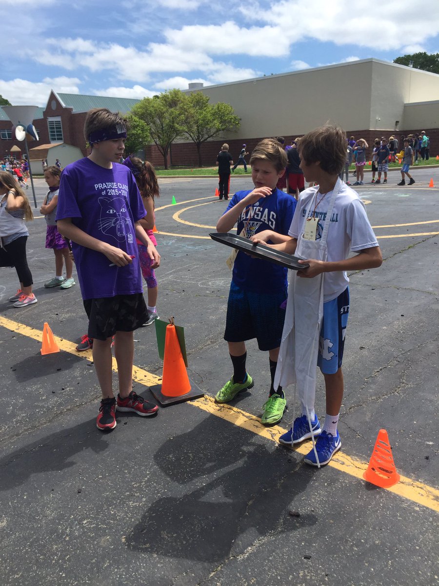 KLash_Prairie's tweet photo. Field Day fun! 150th Games! #prairiepride #team512 https://t.co/R1ekUA1TXr