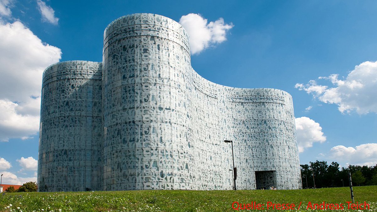 rbb24's tweet photo. Noch im März schwärmte der Chef von der #Lausitz - nun zieht Forschungszentrum #GridLab weg: https://t.co/DP4UzVLuGH https://t.co/KRSaIfwdqi