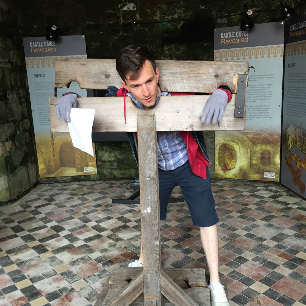 McGibProduction's tweet photo. Director in the stocks #directing #advertising #commercials https://t.co/9Mh6YIVoCP